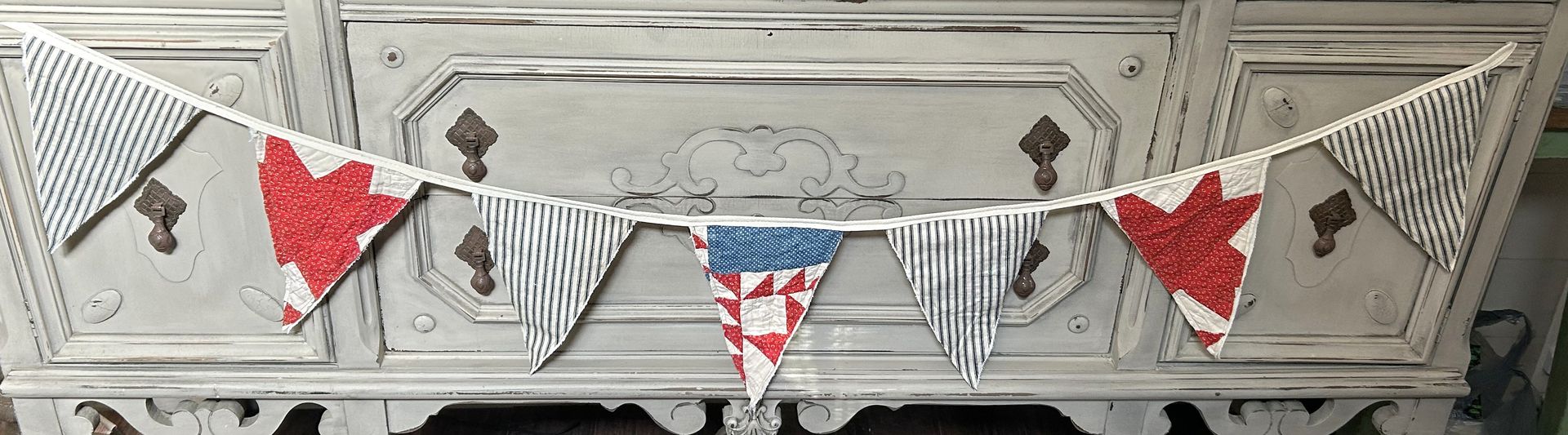 Vintage Quilt Americana Banner | Antique Americana Decor | 4th of July Banner