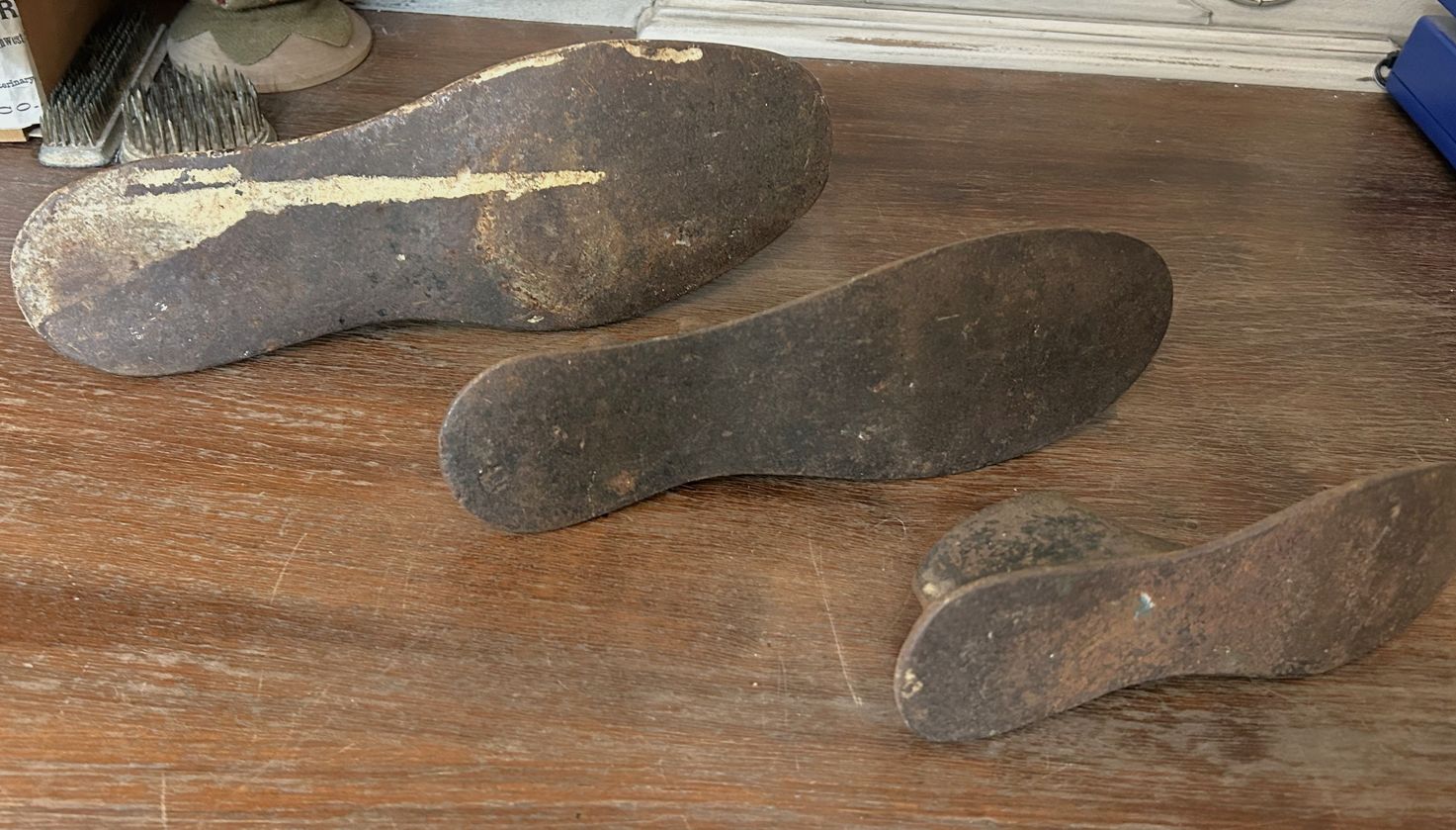 Antique Set of 3 Cast Iron Cobblers Shoe Forms | Primitive Antique