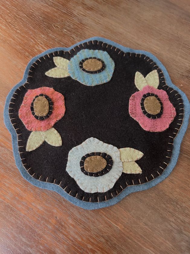Handstitched Wool Applique Candle Mat | Botanical Decor