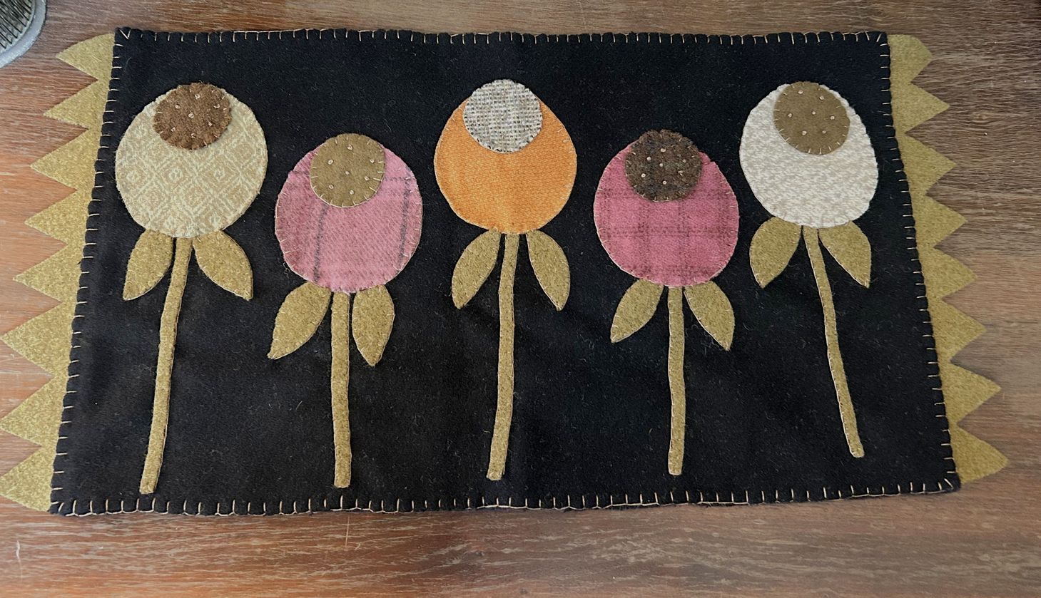 Handstitched Wool Applique Floral Table Runner | Handmade Hand Appliqued Table Topper