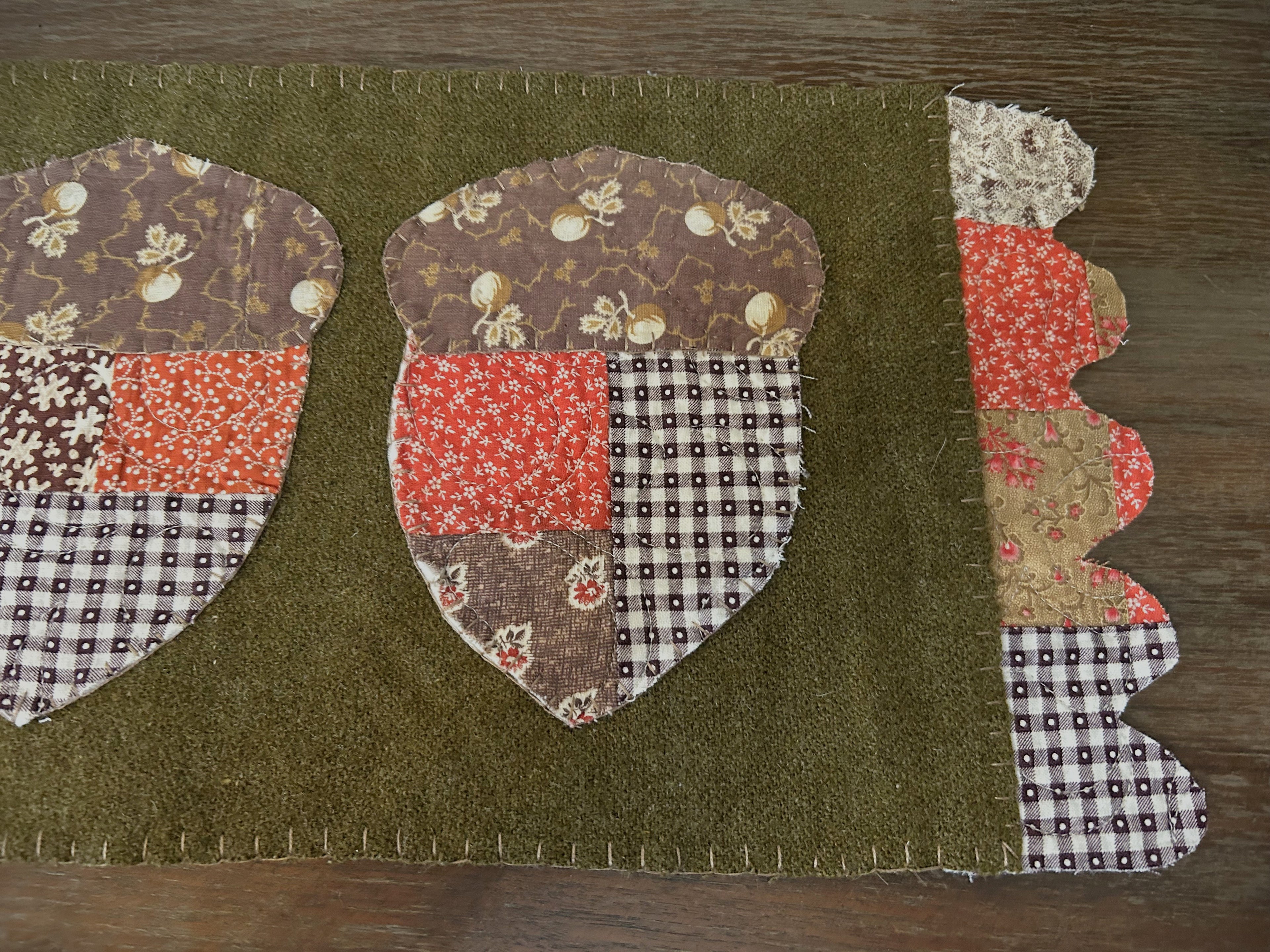 Antique Quilt Fall Acorn Wool Table Runner