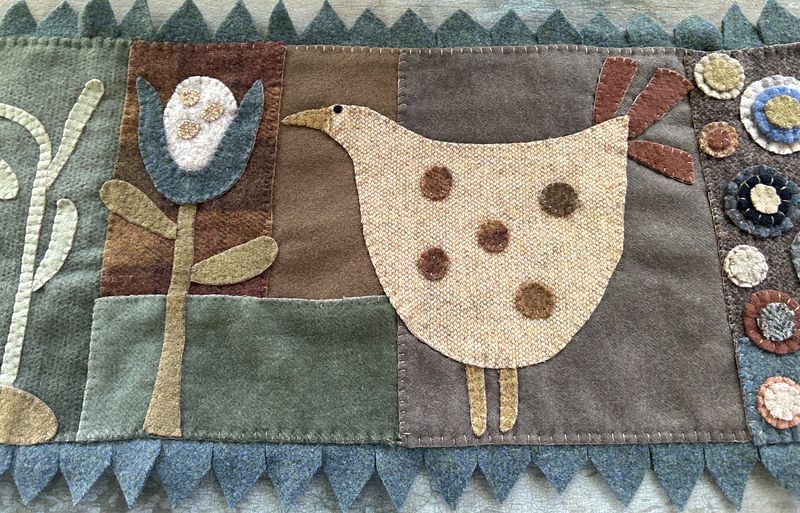 Primitive Handmade Wool Applique Folk Art Chicken Table Runner