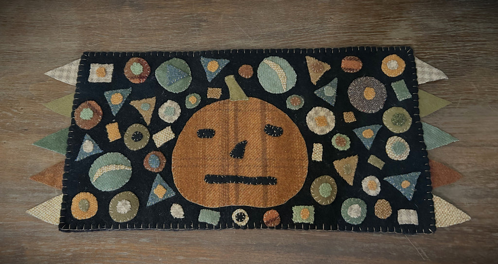 Primitive Confetti Jack Wool Applique Halloween Table Runner