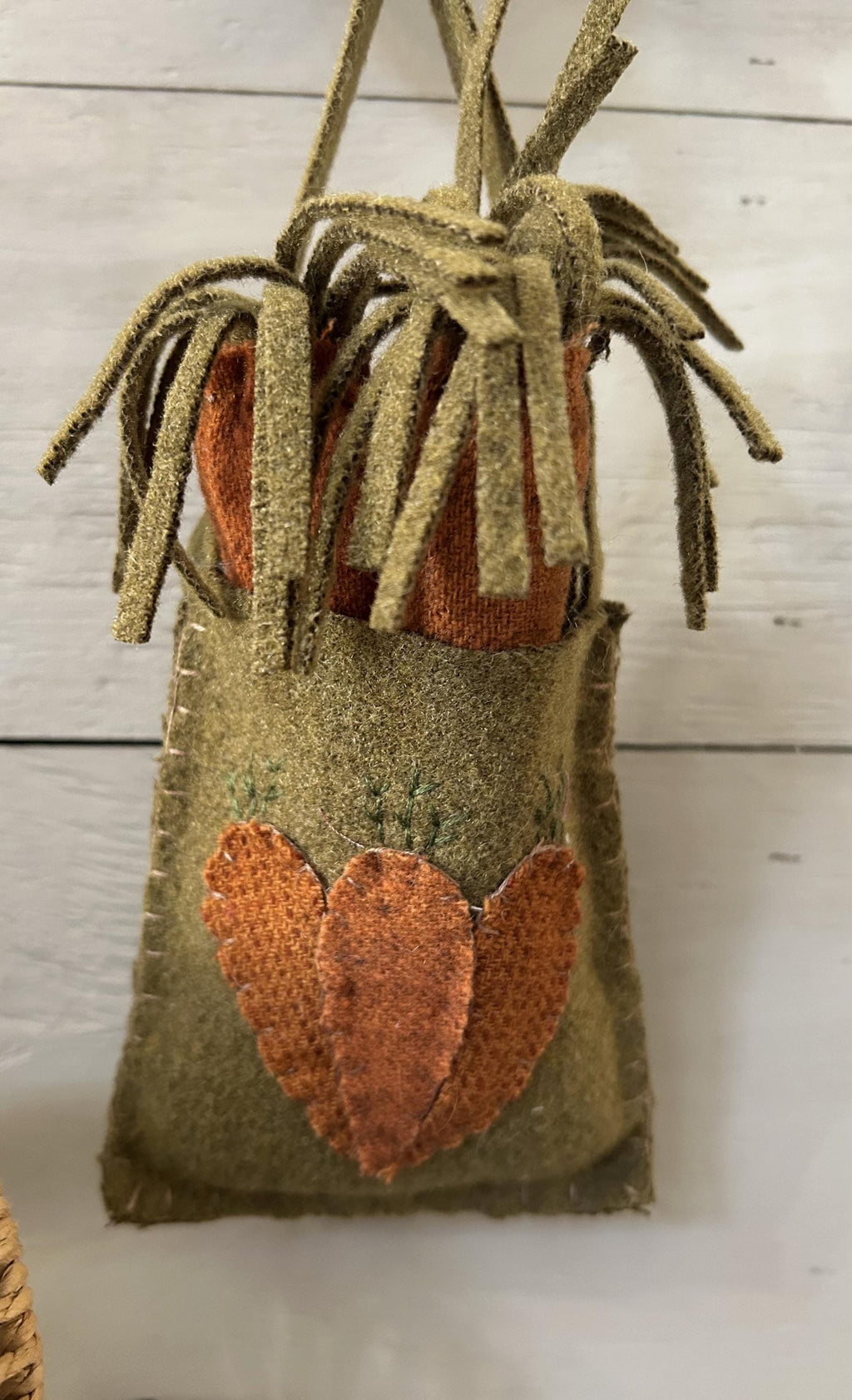 Handmade Wool Carrot Pouch Spring Peg Hanger