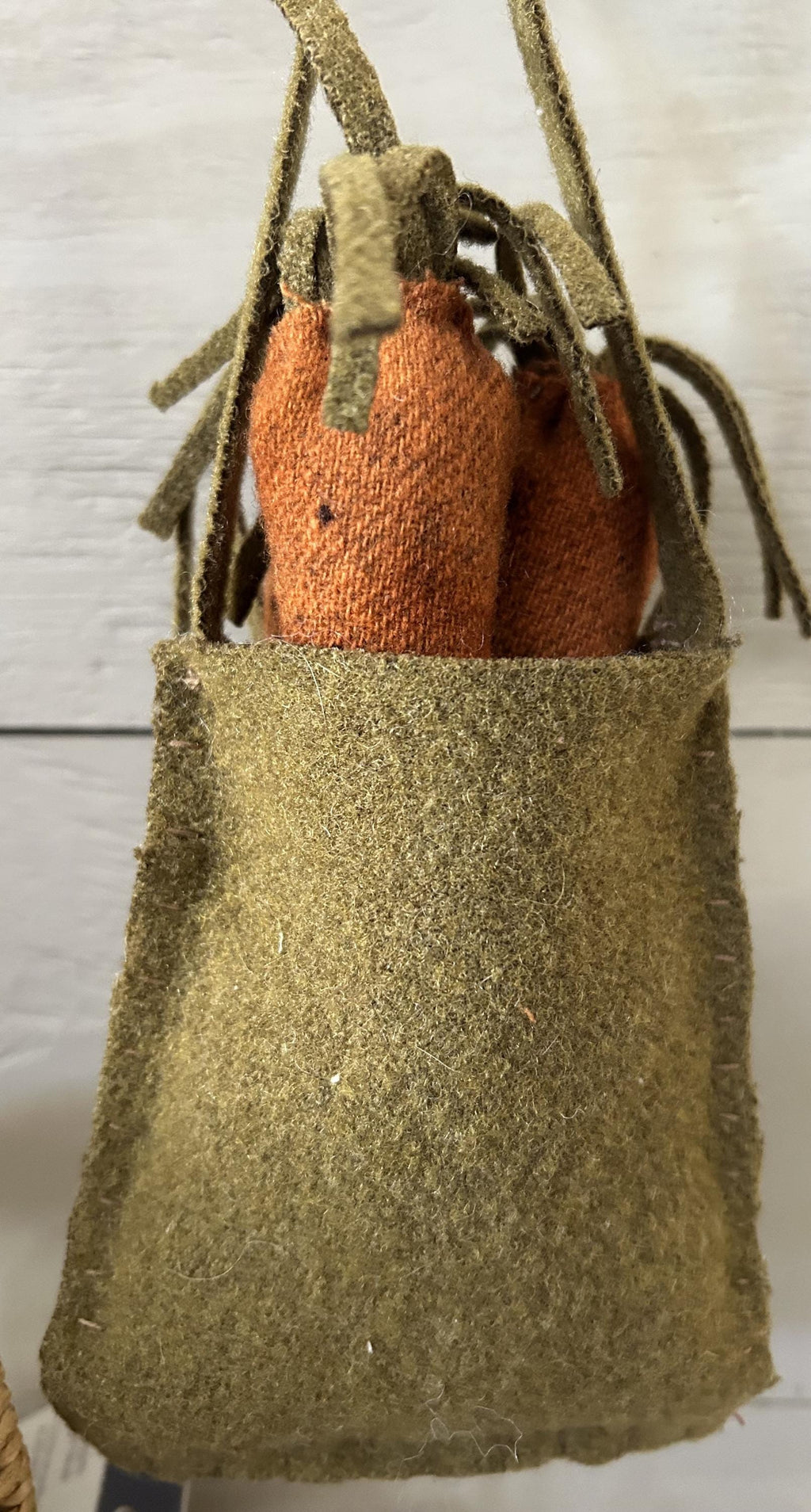 Handmade Wool Carrot Pouch Spring Peg Hanger