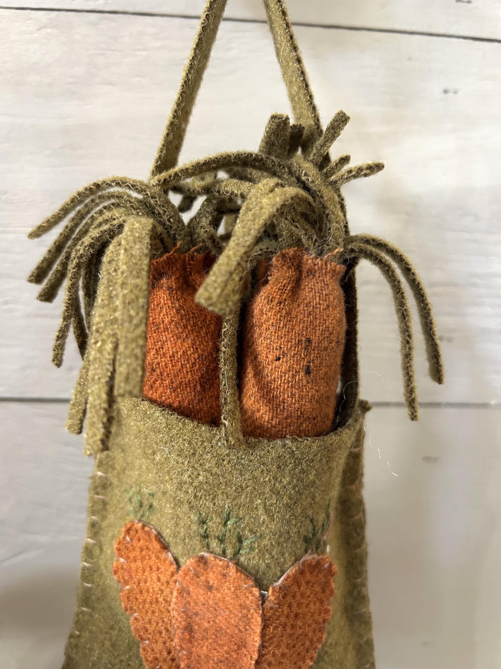 Handmade Wool Carrot Pouch Spring Peg Hanger