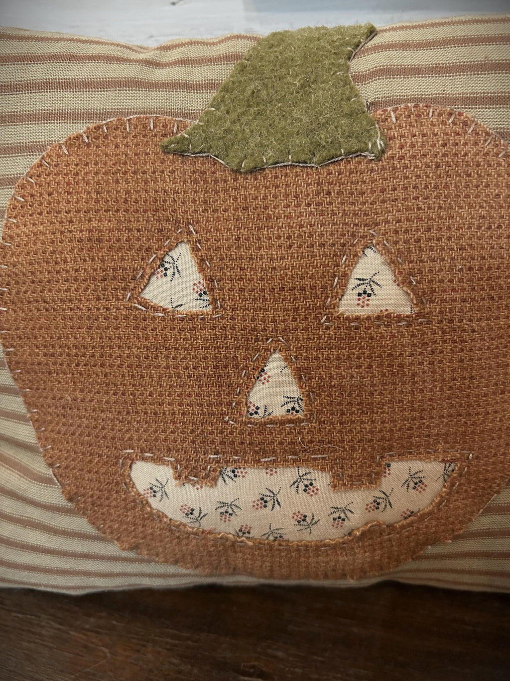 Primitive Jack O Lantern Wool Applique Pillow | Primitive Halloween Decor